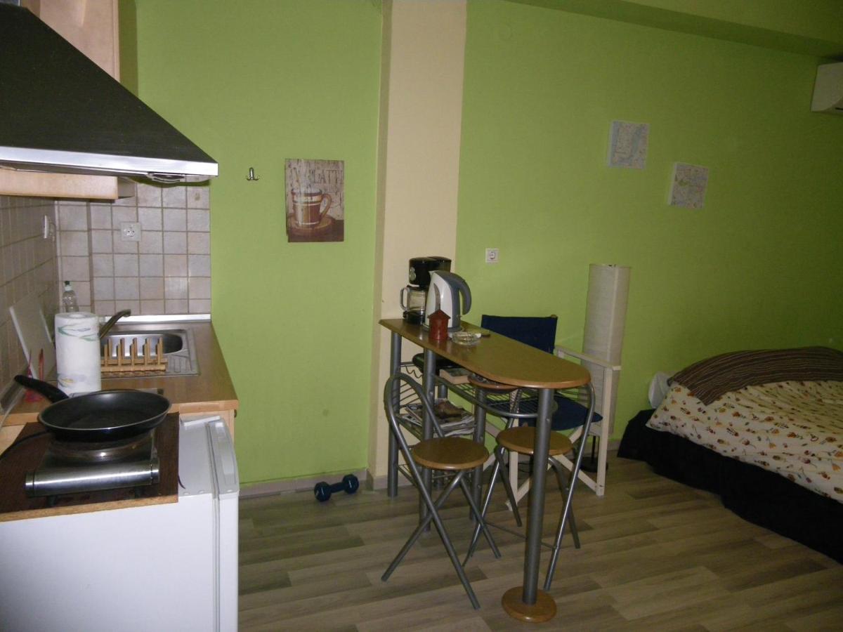 Homy Cozy Studio Towards The Centre Thessaloníki Exteriör bild