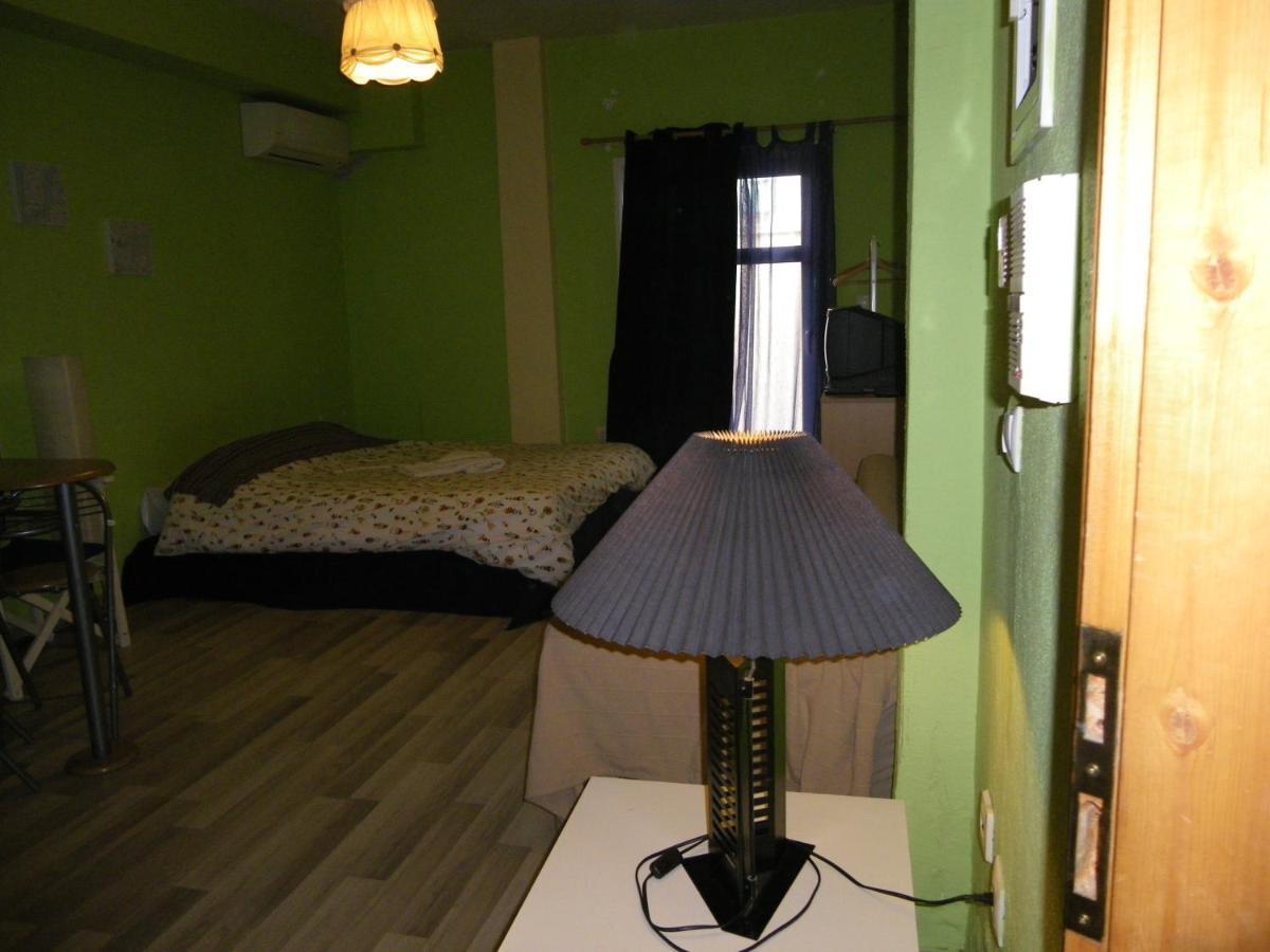Homy Cozy Studio Towards The Centre Thessaloníki Exteriör bild